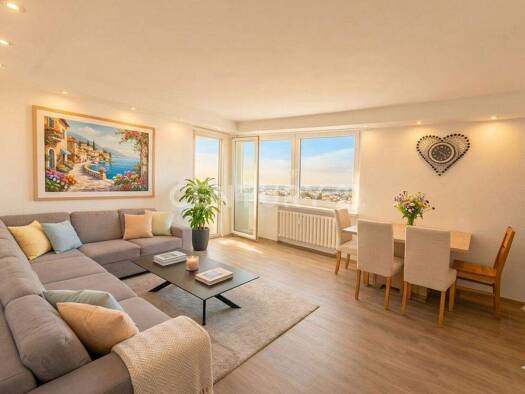 Wohnung zum Kauf 250.000 € 4 Zimmer 82 m² 6. Geschoss Ummendorf 88444