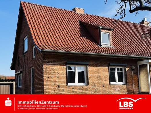 Doppelhaushälfte zum Kauf 185.000 € 4 Zimmer 122 m² 610 m² Grundstück Güstrow Güstrow 18273