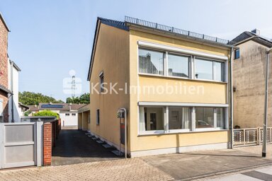 Mehrfamilienhaus zum Kauf 619.000 € 5 Zimmer 164,8 m² 752 m² Grundstück Innenstadt Frechen 50226