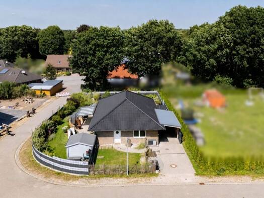 Bungalow zum Kauf 398.000 € 3 Zimmer 105 m² 816 m² Grundstück Hennstedt Hennstedt 25779