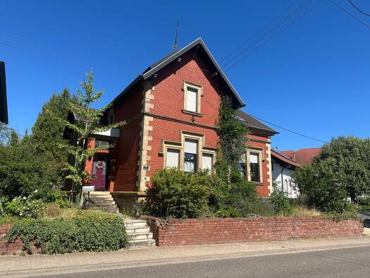 Einfamilienhaus zum Kauf 257.000 € 7 Zimmer 160 m² 1.531 m² Grundstück frei ab sofort Schwarzenholz Saarwellingen 66793