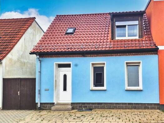 Doppelhaushälfte zum Kauf 99.000 € 4 Zimmer 103,2 m² 319 m² Grundstück Coswig Coswig (Anhalt) 06869