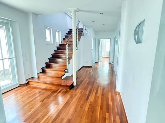Einfamilienhaus zur Miete 2.200 € 8,5 Zimmer 217 m² 800 m² Grundstück frei ab sofort Negenborn Wedemark 30900