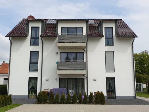 Terrassenwohnung zur Miete 990 € 4 Zimmer 107 m² Geschoss EG/3 frei ab 01.08.2026 Döllstädt 99100