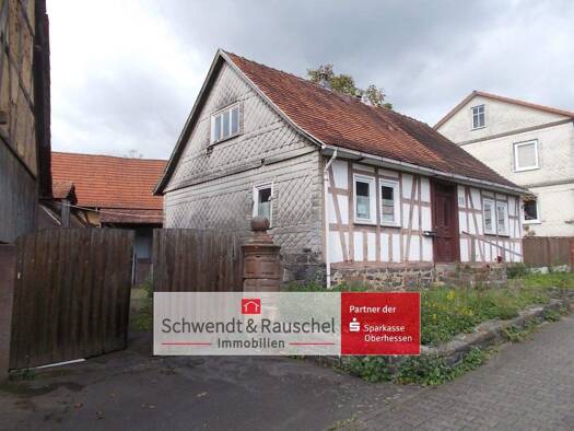 Bauernhaus zum Kauf 160.000 € 5 Zimmer 110 m² 1.027 m² Grundstück Gedern Gedern 63688