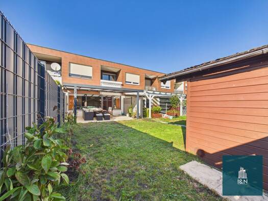 Reihenmittelhaus zum Kauf 399.000 € 5 Zimmer 114 m² 177 m² Grundstück frei ab 01.03.2027 Vaihingen an der Enz Vaihingen an der Enz 71665