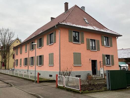 Mehrfamilienhaus zum Kauf als Kapitalanlage geeignet 820.000 € 16 Zimmer 430 m² 759 m² Grundstück Leistnerstr.1/lLuisenstr.9 Ettenheim 77955