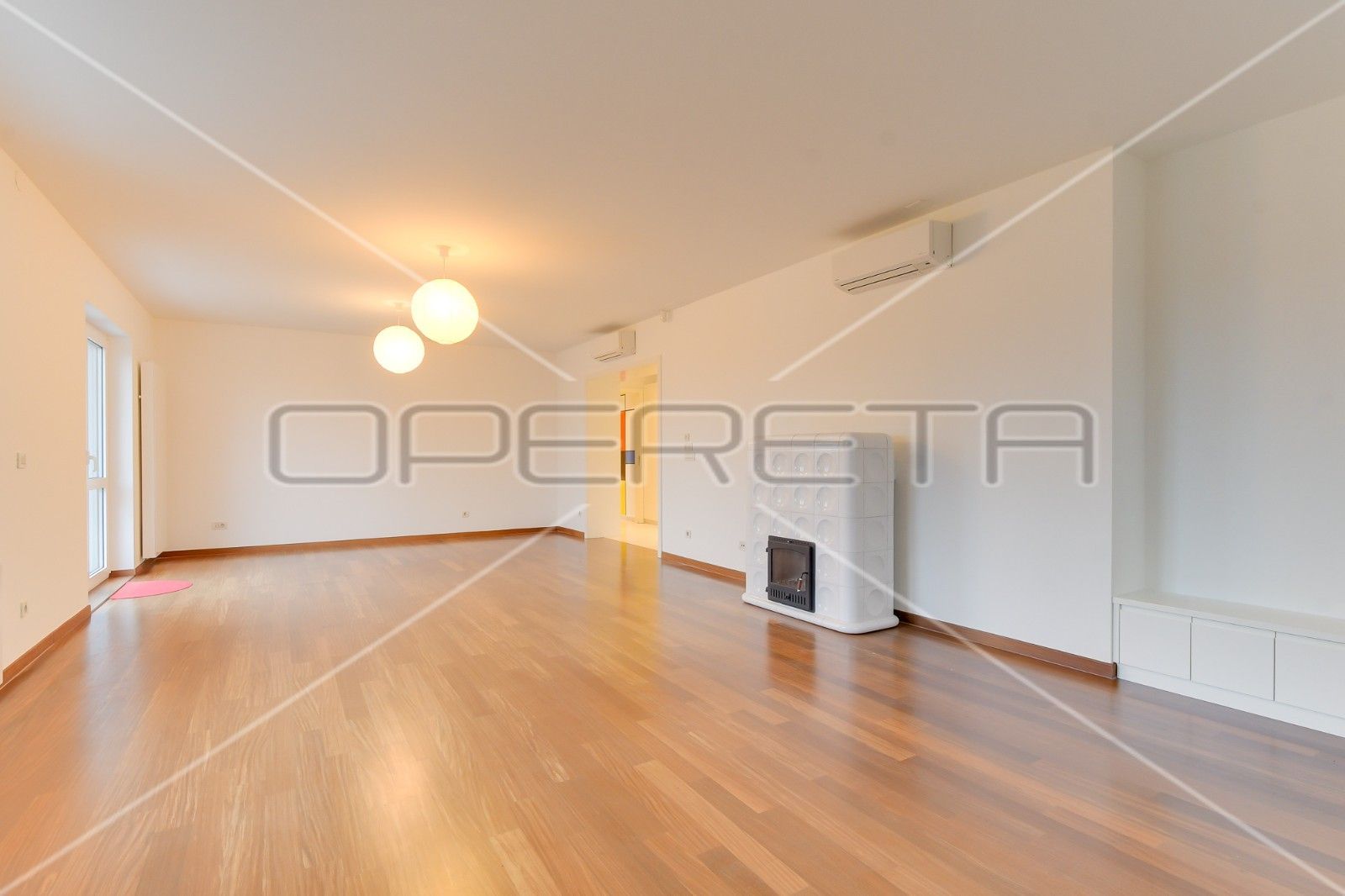 Wohnung zur Miete 2.350 € 3 Zimmer 150 m²<br/>Wohnfläche 2.<br/>Geschoss Novakova Center