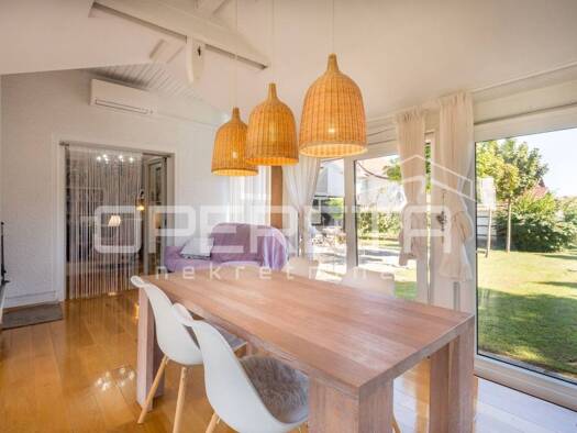 Einfamilienhaus zum Kauf 450.000 € 1 Zimmer 225 m² 995 m² Grundstück Vidovec 42205