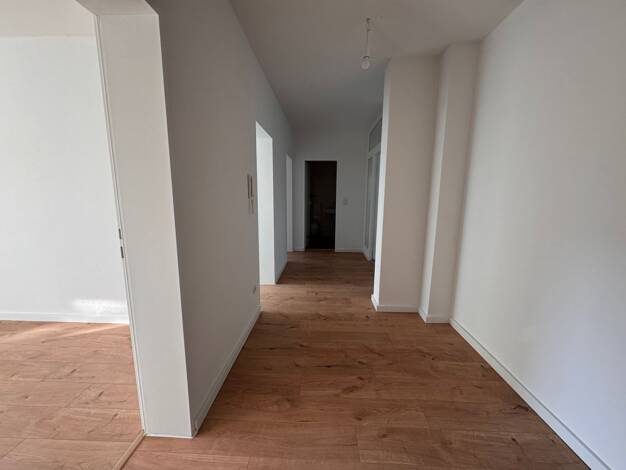 Wohnung zur Miete 1.253 € 3 Zimmer 75 m² 2. Geschoss Homburger Landstraße 126-128 Bornheim Frankfurt am Main 60435