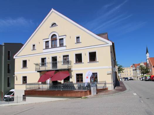 Büro zur Miete provisionsfrei 93,2 m² Bürofläche Marktplatz 42 Velden Velden 84149