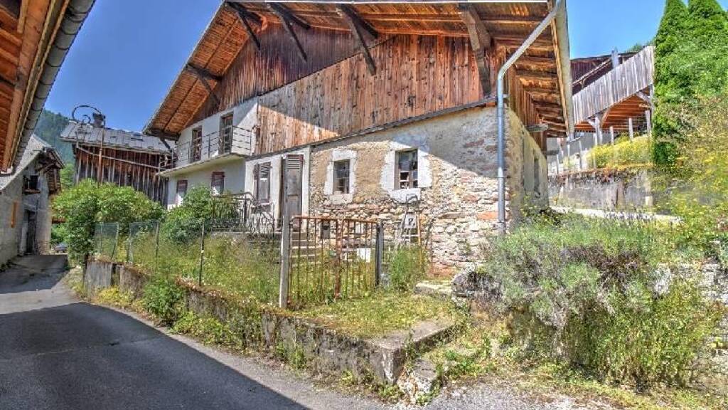 Haus zum Kauf 320.000 € 150 m² 359 m² Grundstück Saint-Jean-d'Aulps 74430