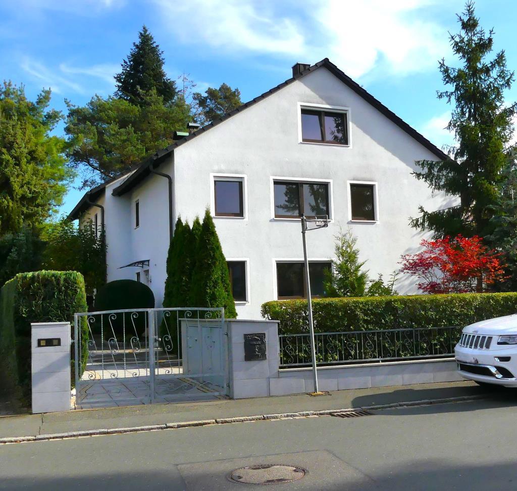 Doppelhaushälfte zur Miete 1.800 € 8 Zimmer 160 m²<br/>Wohnfläche 300 m²<br/>Grundstück Eltersdorf Erlangen 91058