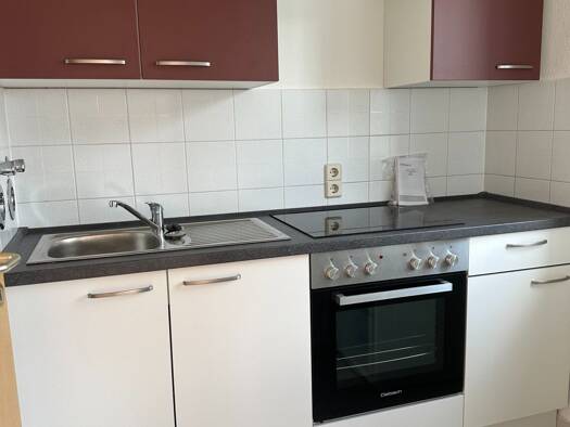 Studio zur Miete 210 € 1 Zimmer 29,9 m² Straßberger Straße 43 Stadtmitte Plauen 08527