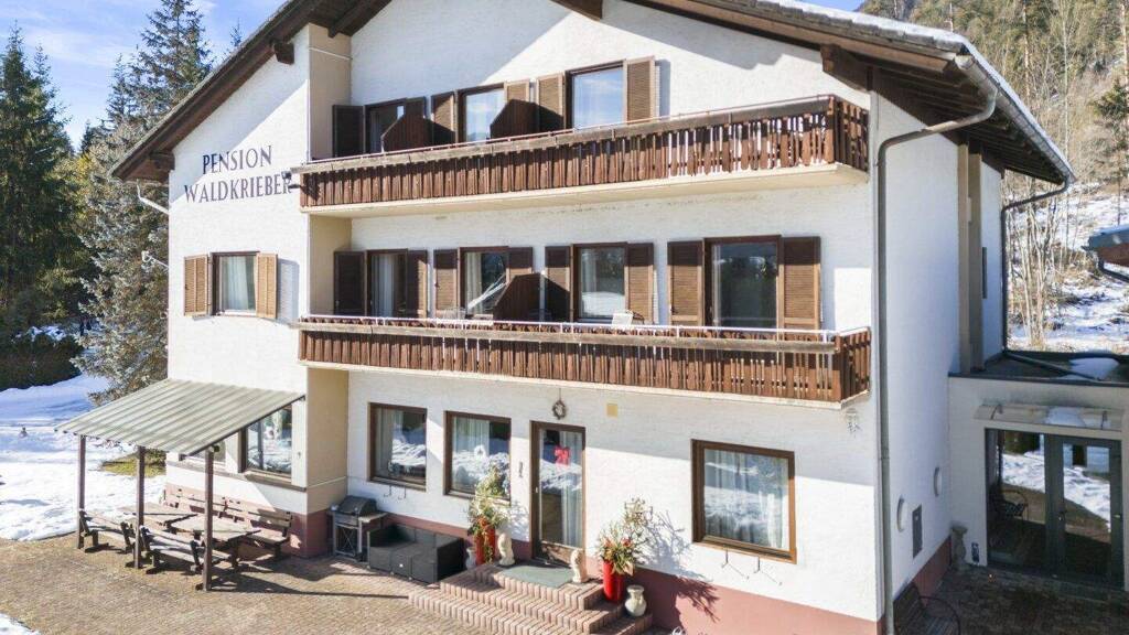 Sonstiges zum Kauf als Kapitalanlage geeignet 2.160.000 € 2.786 m² Grundstück Presseggersee 9620