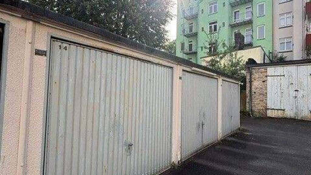 Garage zur Miete provisionsfrei 100 € Saarbrückenstraße 14 Südfriedhof Kiel 24114