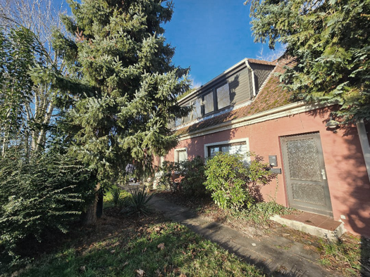 Mehrfamilienhaus zum Kauf 258.500 € 10 Zimmer 175 m² 1.315 m² Grundstück frei ab sofort Ahausen Weyhe 28844