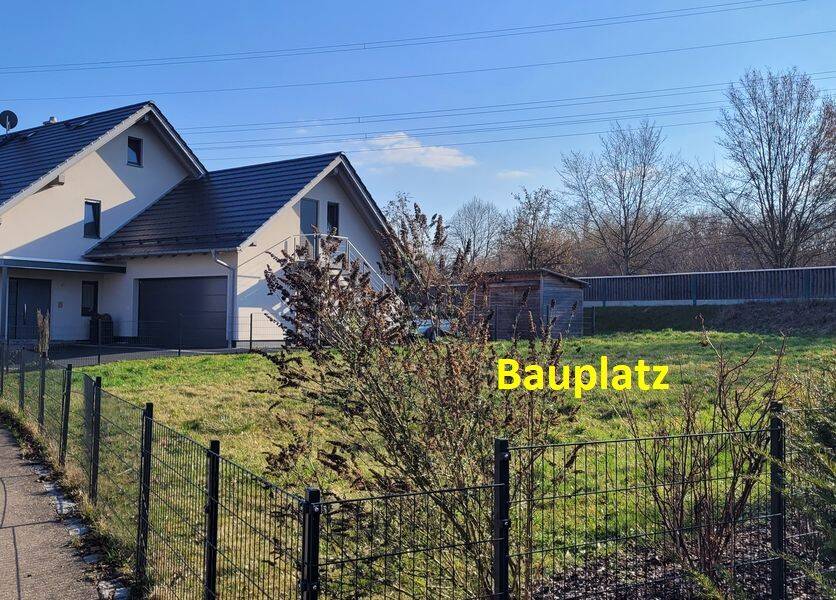 Immobilie in Ursberg - Grundstück und Neubau 5-Zimmer-Massivhaus - Bild 2