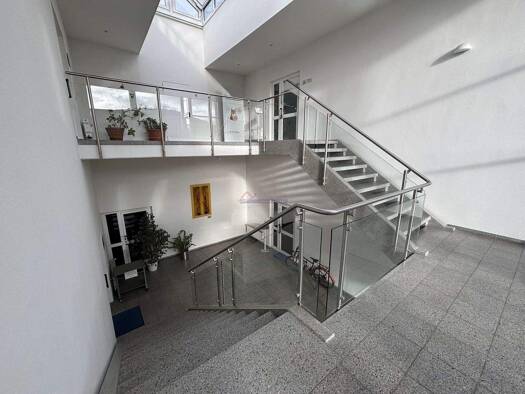 Bürofläche zur Miete provisionsfrei 306 m² Bürofläche Berghausen Pfinztal 76327