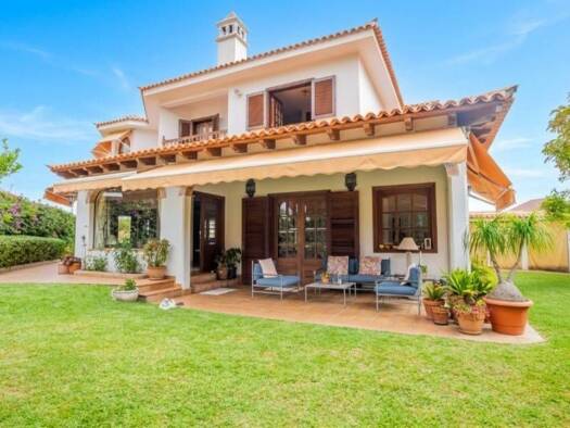 Villa zum Kauf - Erstbezug 880.000 € 4 Zimmer 297 m² 500 m² Grundstück Puerto de la Cruz 38400