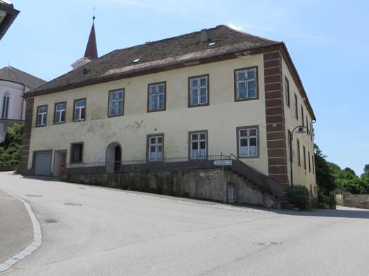 Haus zum Kauf 120.000 € 1.451 m² Grundstück Murstetten 3142