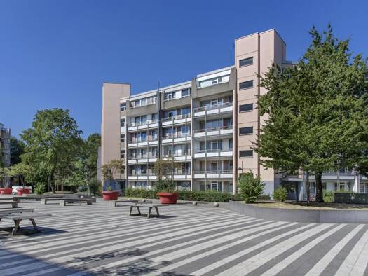 Wohnung zur Miete nur mit Wohnberechtigungsschein 437 € 3 Zimmer 84,8 m² 3. Geschoss frei ab 01.02.2027 Bebelstr. 19 Stadtmitte Oberhausen 46049
