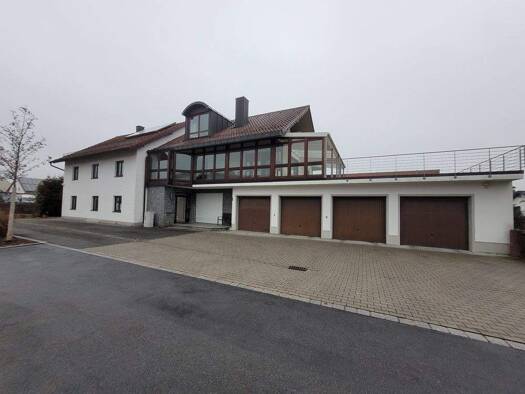 Einfamilienhaus zum Kauf 545.000 € 11 Zimmer 390 m² 1.266 m² Grundstück Langenisarhofen 94554