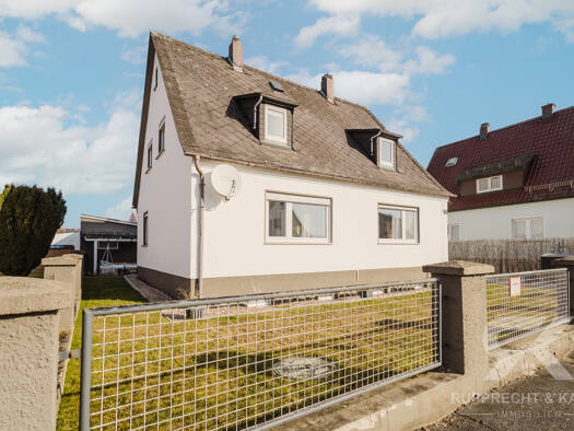 Einfamilienhaus zum Kauf 319.000 € 6 Zimmer 130 m² 500 m² Grundstück Grafenwöhr Grafenwöhr 92655