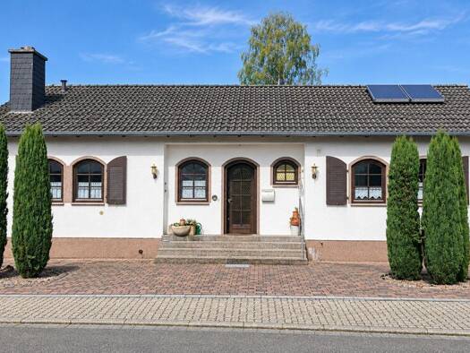 Bungalow zum Kauf 525.000 € 3 Zimmer 129 m² 716 m² Grundstück Schifferstadt 67105