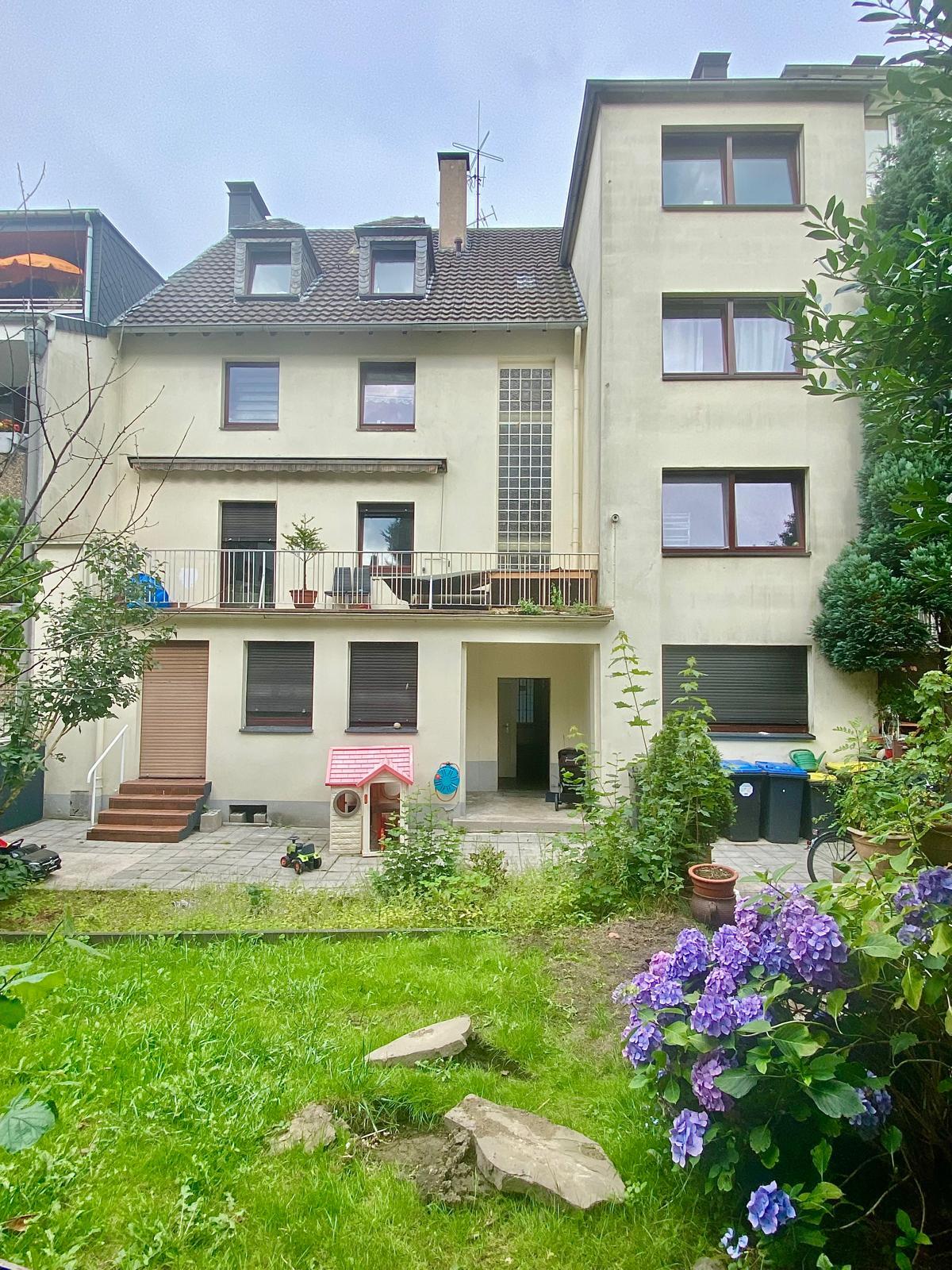 Mehrfamilienhaus zum Kauf 799.000 € 19 Zimmer 429 m²<br/>Wohnfläche 446 m²<br/>Grundstück Fischertal 62 Heidt Wuppertal 42287