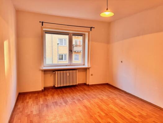Wohnung zur Miete 622 € 2 Zimmer 48 m² Geschoss EG/5 frei ab sofort Meysenbugstraße 5 West Kassel 34119