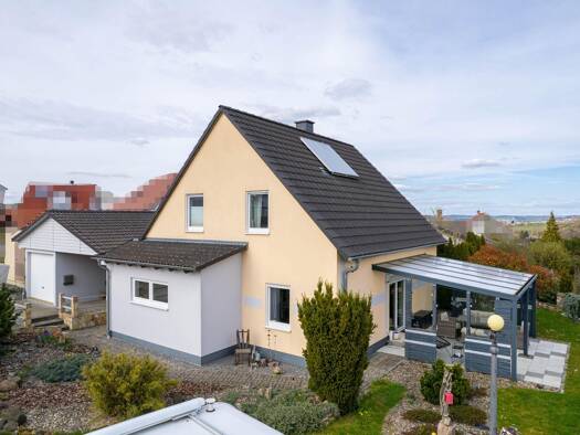 Einfamilienhaus zum Kauf 4 Zimmer 118 m² 814 m² Grundstück Burglauer 97724