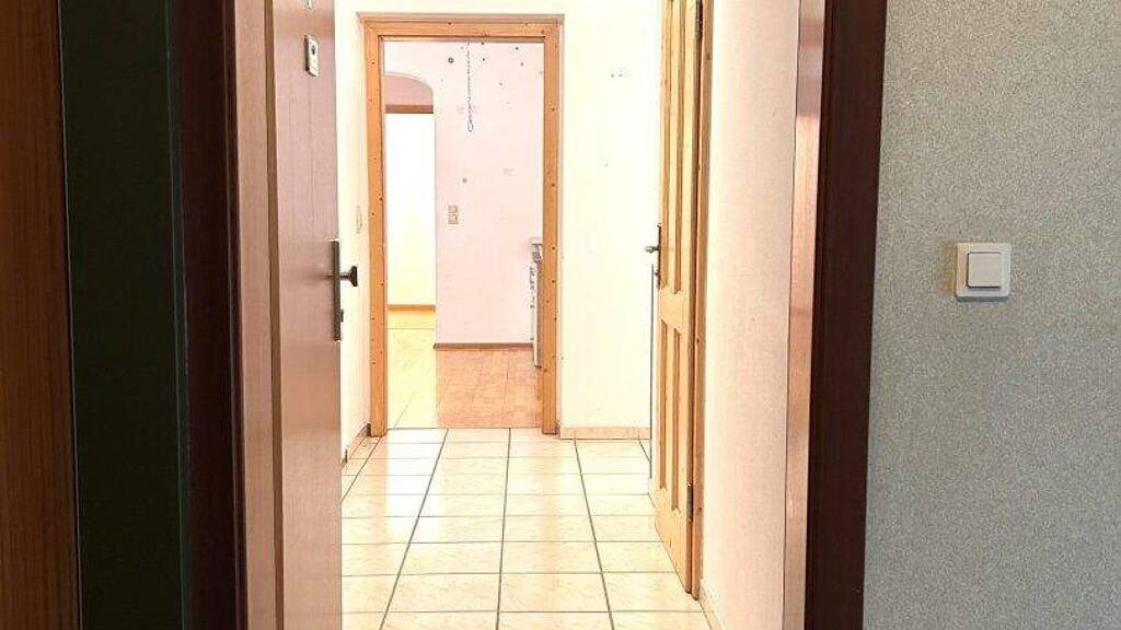 Wohnung zum Kauf 159.000 € 3 Zimmer 85 m² 2. Geschoss Hörfarth 3508
