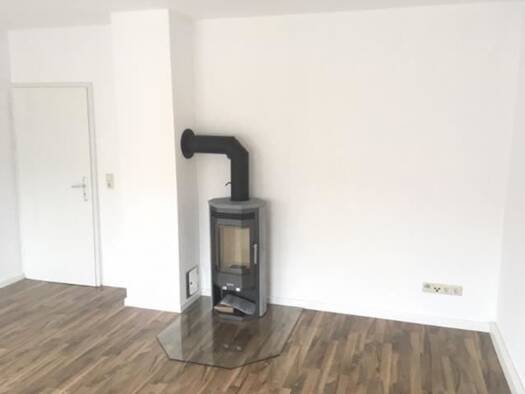 Wohnung zur Miete 385 € 2 Zimmer 51 m² 3. Geschoss frei ab sofort Scheringerstraße 14 Bahnhofsvorstadt Zwickau 08056