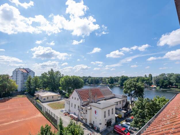Wohnung zum Kauf 300.000 € 2 Zimmer 68 m² 4. Geschoss Oberschöneweide Treptow-Köpenick 12459