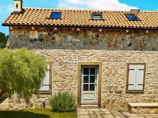 Haus zum Kauf 332.000 € 3 Zimmer 90 m² Skitaca, Rasa Rasa