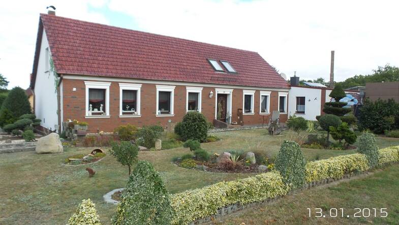 Einfamilienhaus zum Kauf provisionsfrei 300.000 € 9 Zimmer 160 m² 1.340,8 m² Grundstück Berlinchen Wittstock / Dosse 16909