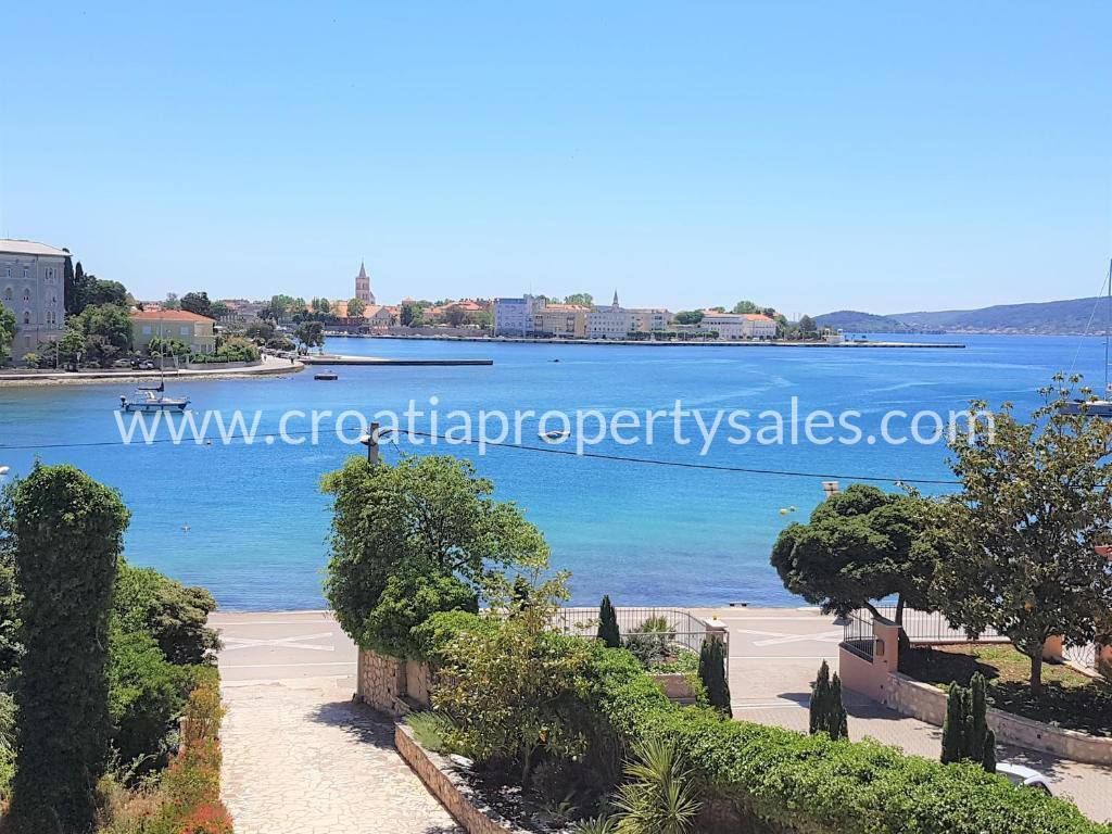 Haus zum Kauf 1.850.000 € 10 Zimmer 587 m²<br/>Wohnfläche Zadar