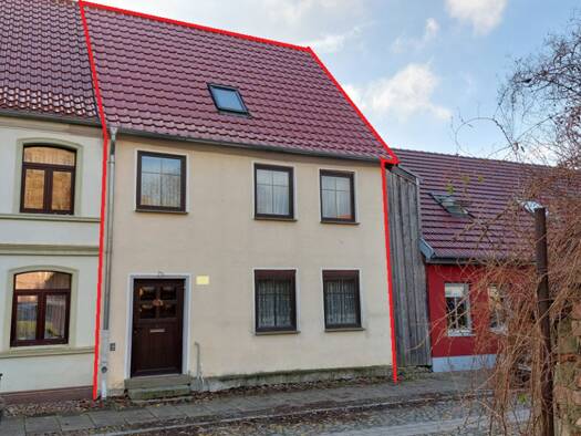 Reihenendhaus zum Kauf 79.000 € 4 Zimmer 102 m² 218 m² Grundstück Tribsees 18465