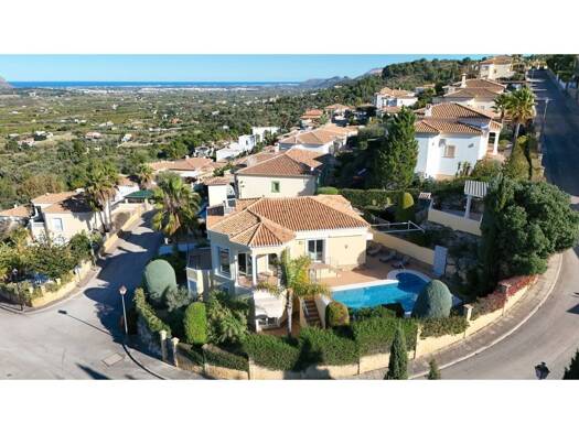 Villa zum Kauf 520.000 € 4 Zimmer 172 m² 600 m² Grundstück Orba 03790