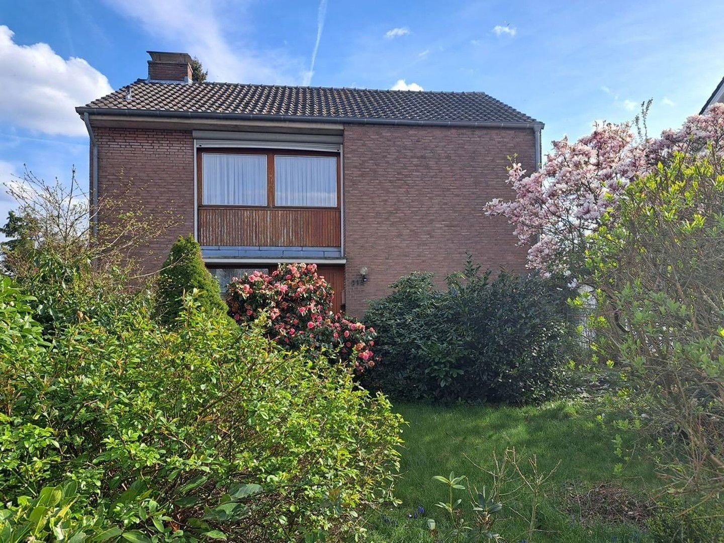 Einfamilienhaus zum Kauf provisionsfrei 580.000 € 8 Zimmer 156 m²<br/>Wohnfläche 819 m²<br/>Grundstück Nierst Meerbusch-Nierst 40668