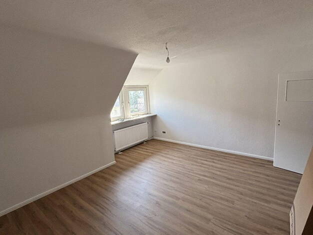 Wohnung zur Miete 950 € 4 Zimmer 83 m² Dachgeschoss, 2. Geschoss frei ab 01.09.2025 Aumunder Heide 73 Fähr-Lobbendorf Bremen 28755