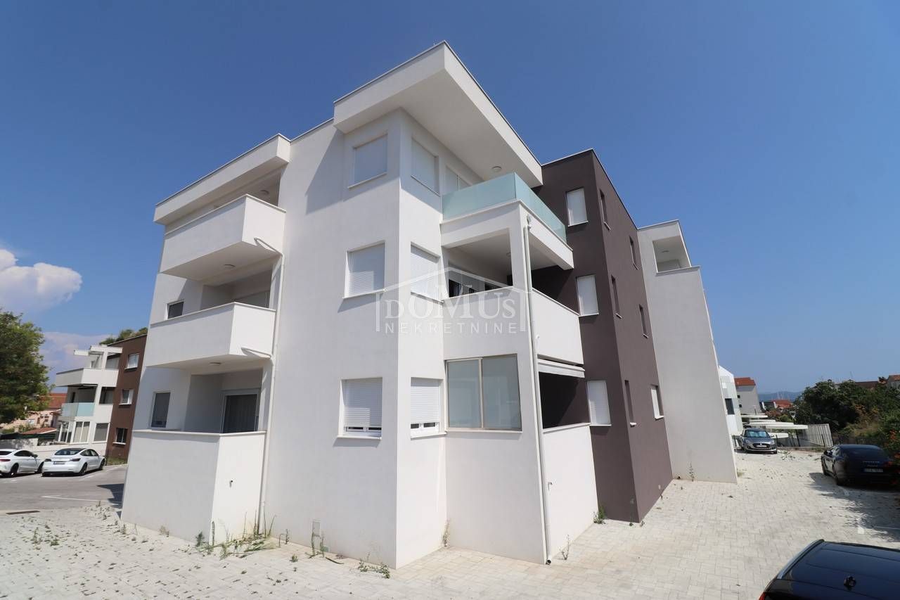 Wohnung zum Kauf 250.000 € 3 Zimmer 89 m²<br/>Wohnfläche Vodice center