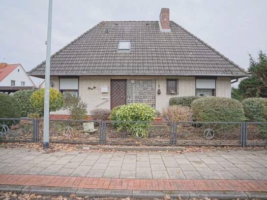 Einfamilienhaus zum Kauf 249.000 € 4 Zimmer 104 m² 808 m² Grundstück Wulsdorf Bremerhaven 27572