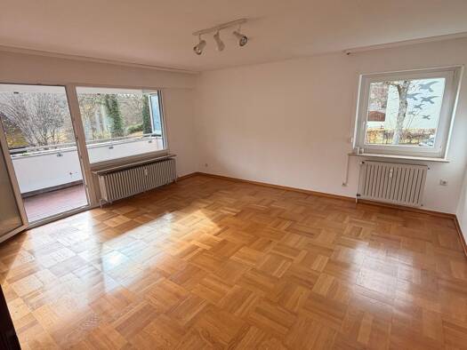 Wohnung zur Miete 700 € 3 Zimmer 100 m² Geschoss 1/3 frei ab sofort Königsfeld Königsfeld im Schwarzwald 78126
