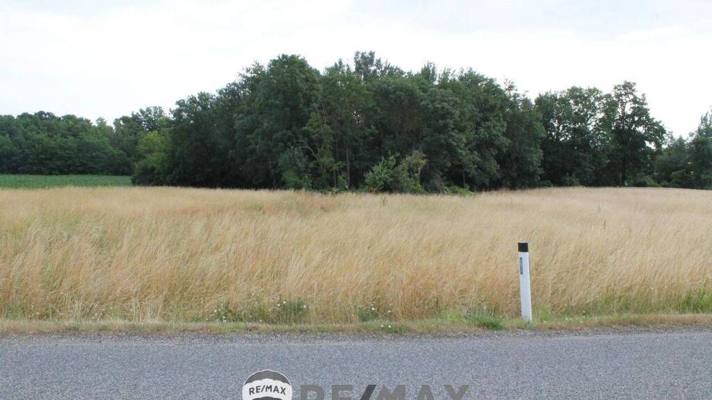 Landwirtschaftliche Fläche zum Kauf 6.933 m² Grundstück Sierndorf 2011