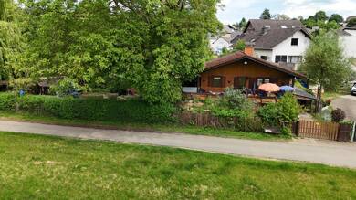 Einfamilienhaus zum Kauf 229.000 € 3 Zimmer 91,5 m² 808 m² Grundstück Ennerich Runkel / Ennerich 65594