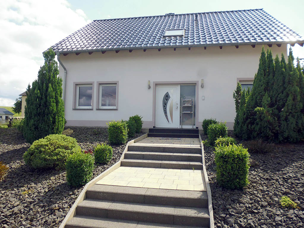 Einfamilienhaus zum Kauf 478.000 € 4 Zimmer 150 m²<br/>Wohnfläche 840 m²<br/>Grundstück Fließem 54636