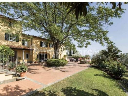 Villa zum Kauf 10 Zimmer 550 m² Sarteano 59100