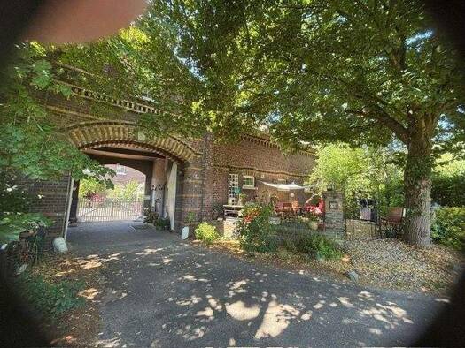 Mehrfamilienhaus zum Kauf 1.750.000 € 16 Zimmer 548 m² 96.000 m² Grundstück frei ab 01.01.2026 St. Hubert Kempen 47906